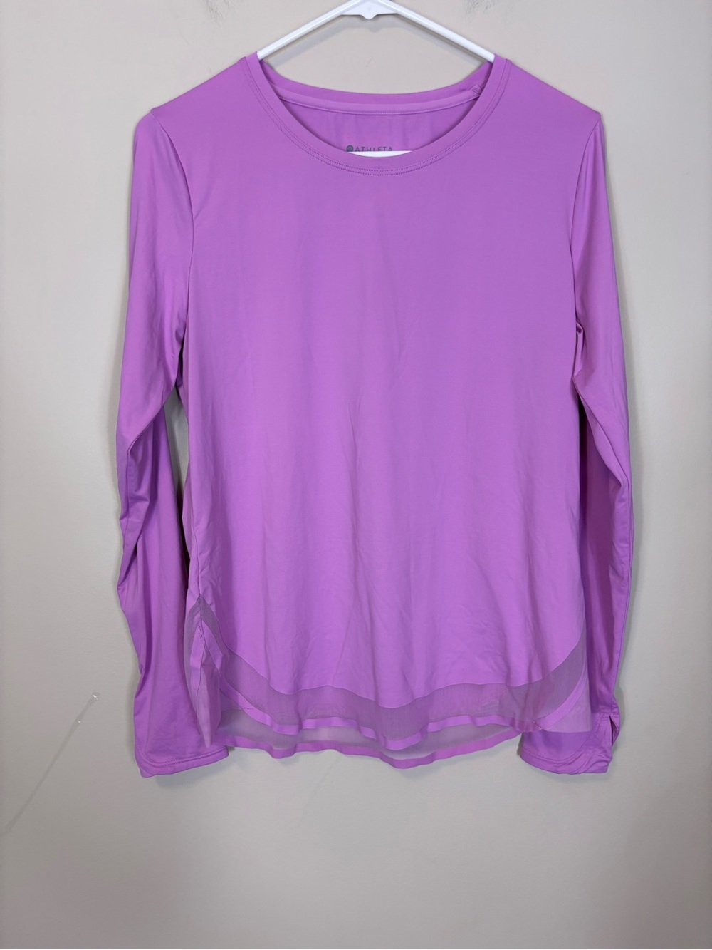 Athleta Long Sleeve Workout Mesh Detail Crewneck Top - Lavender Color Medium